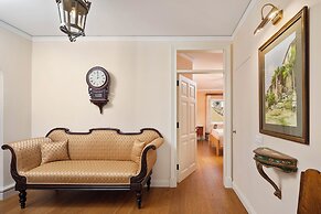 Nafsika's Grande Residence in Corfu Town