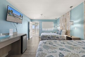 Bluff's Landing Lodge