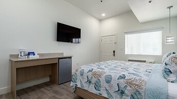 Bluff's Landing Lodge