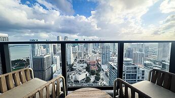 Miami Vacation rentals -Downtown Natiivo