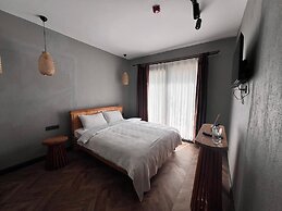 Trina Talles Alaçatı