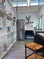 Casitas en la Jungla - Luz Tropical