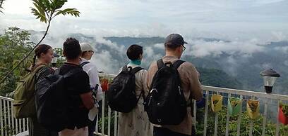 Bright Meadow Dam View Resort