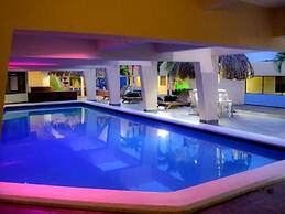 HOTEL BRISA