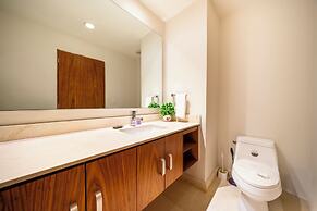 2 BR Condo with Rooftop Pool - Terrazas