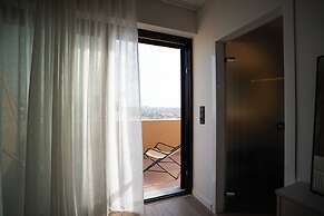 Ikima Living