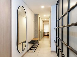 Cozy 3 BR w/ Balcony in Laureles Medellín