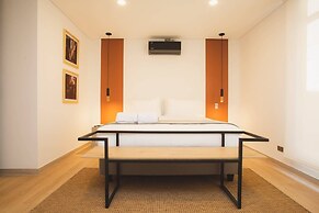 Cozy 3 BR in Laureles in Medellín