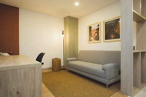 Cozy 3 BR in Laureles in Medellín