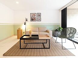 Panoramic 3 BR w/ Balcony in Laureles Medellín