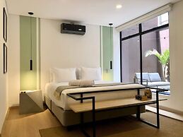 Panoramic 3 BR w/ Balcony in Laureles Medellín