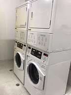 Majestic Loft w/ Balcony