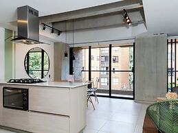 Fantastic 3 BR w/ Balcony in Laureles Medellín