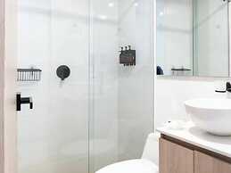 Fantastic 3 BR w/ Balcony in Laureles Medellín