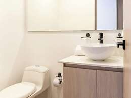 Perfect 3 BR w/ Balcony in Laureles Medellín