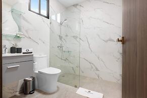 Stylish 3BR Villa by Vistacana Rentals