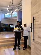 Amazing 6BR Oasis in Poblado MDE