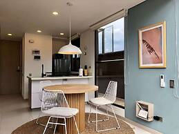 Cozy Studio w/ Balcony in Laureles Medellín
