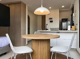 Cozy Studio w/ Balcony in Laureles Medellín