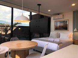 Cozy Studio w/ Balcony in Laureles Medellín