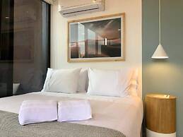 Cozy Studio w/ Balcony in Laureles Medellín