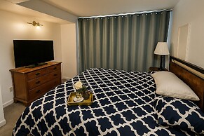 Master Suite with Fruitful Tree backyard