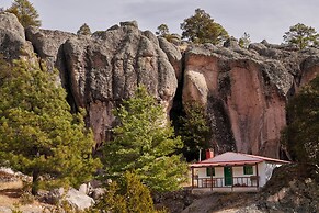 PARQUE CUEVA DE LOS LEONES