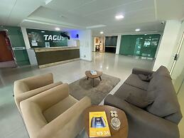 Bela Hospedagem-Flat Tagus a 300m do mar