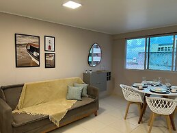Bela Hospedagem-Flat Tagus a 300m do mar