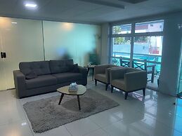 Bela Hospedagem-Flat Tagus a 300m do mar