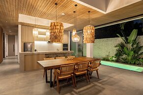 Villa Moon by Alfred in Bali
