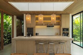 Villa Moon by Alfred in Bali