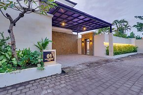 Villa Taman Seminyak Suite 01