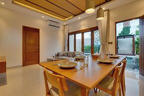 Villa Taman Seminyak Suite 01