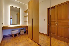 Villa Taman Seminyak Suite 01