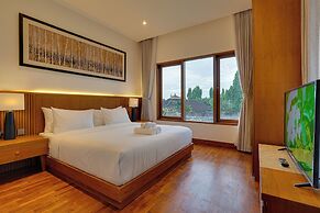 Villa Taman Seminyak Suite 01