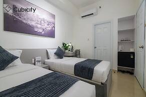 Cubicity De Tham