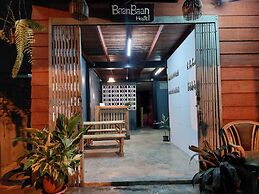 Baan Baan Hostel