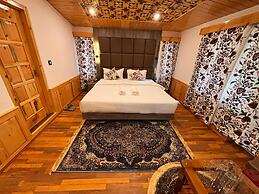 Bombay Residency