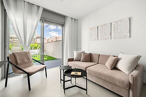 Red Canyon Garden Stay by Sea N' Rent