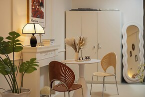 Xi'an Hills & Lostwine Downtown Suite