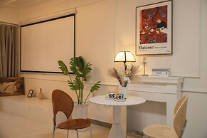 Xi'an Hills & Lostwine Downtown Suite