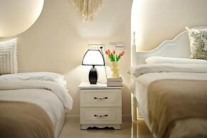 Xi'an Hills & Lostwine Downtown Suite