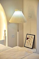 Xi'an Hills & Lostwine Downtown Suite