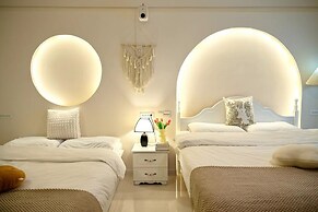 Xi'an Hills & Lostwine Downtown Suite