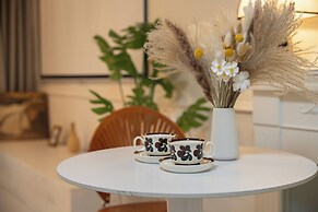 Xi'an Hills & Lostwine Downtown Suite