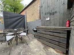 Peaceful Retreat in Southampton's Countryside