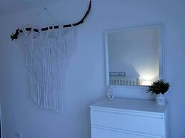 Peaceful Retreat in Southampton's Countryside