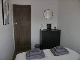 Peaceful Retreat in Southampton's Countryside