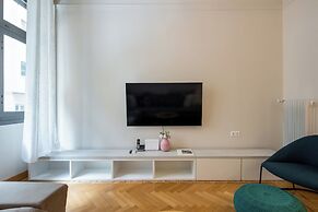 Meadows - Luxury 3-Bedroom Apt in Athens